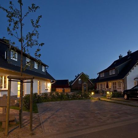 GUTSHOFHÄUSER Ferienhäuser Pendorf Sellin  Rum bild